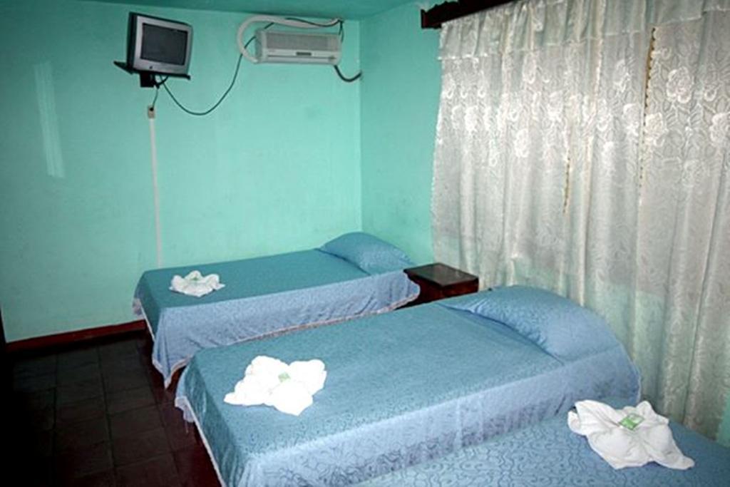 Hotel Jackie'S House Puntarenas Room photo
